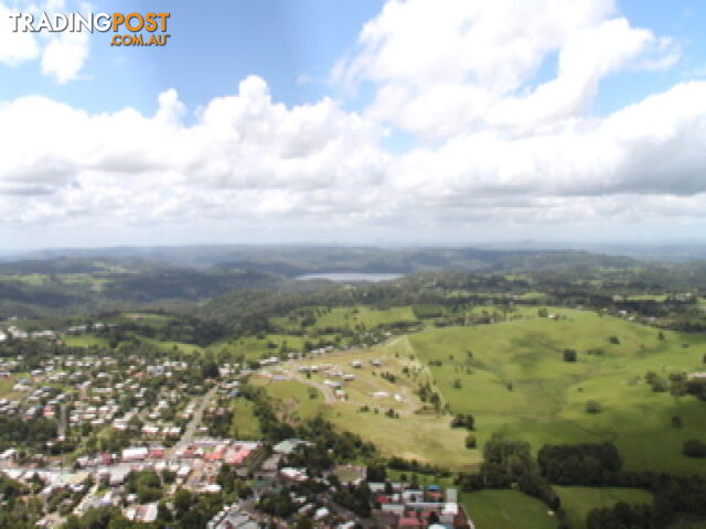 MALENY QLD 4552