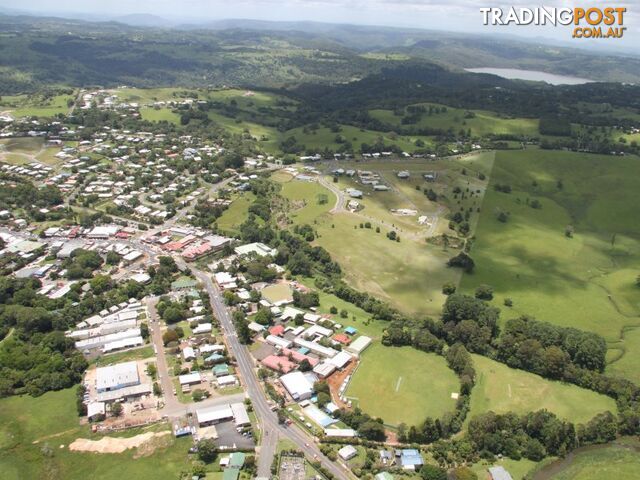 MALENY QLD 4552