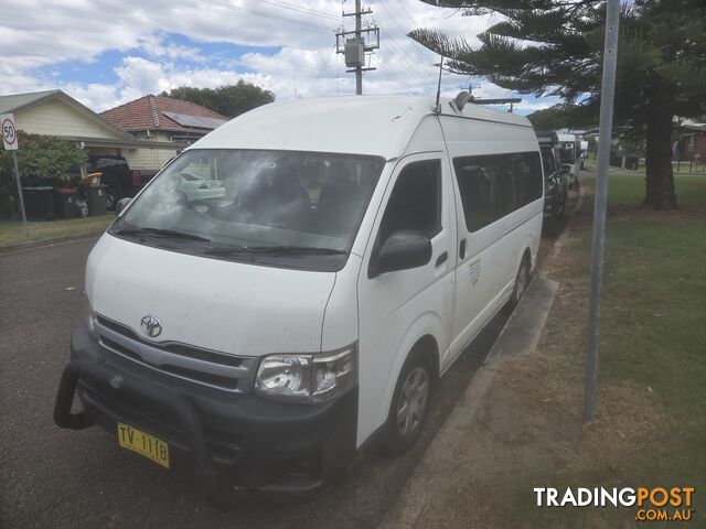 2013 Toyota Hiace KDH223R COMMUTER People Mover Automatic