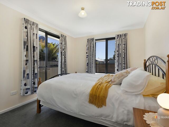 Unit 2/57a Saunders Street WYNYARD TAS 7325