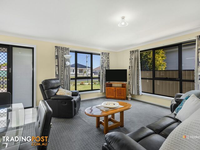 Unit 2/57a Saunders Street WYNYARD TAS 7325