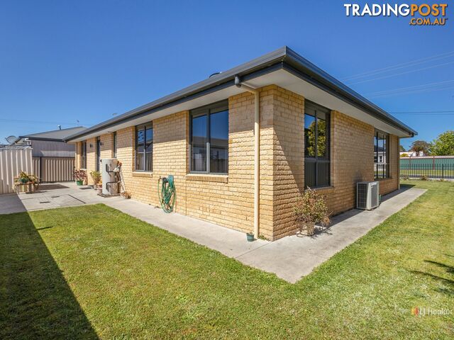 Unit 2/57a Saunders Street WYNYARD TAS 7325