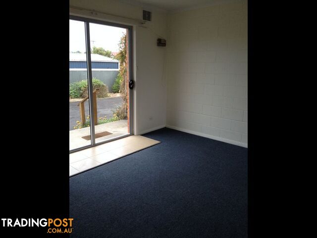 Unit 4/10 Austin Street WYNYARD TAS 7325