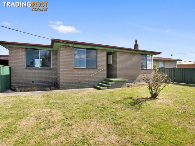 2 Banksia Crescent WYNYARD TAS 7325