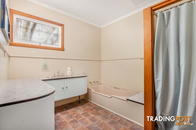 29 Van Diemens Crescent PARK GROVE TAS 7320