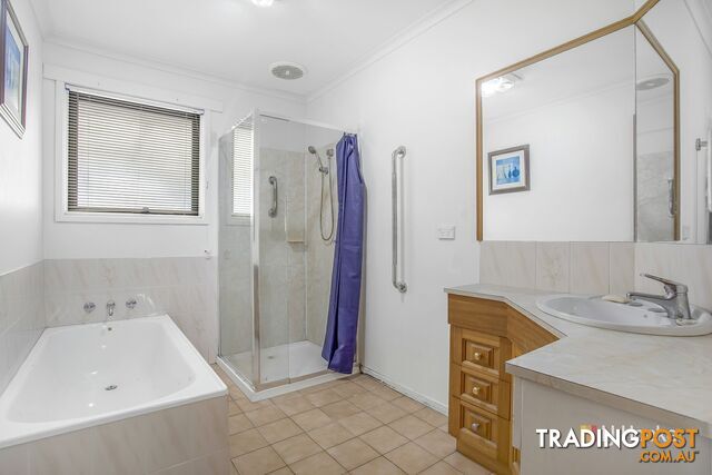 1 Golf Links Road WYNYARD TAS 7325