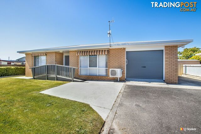 Unit 2/16 Reid Street WYNYARD TAS 7325