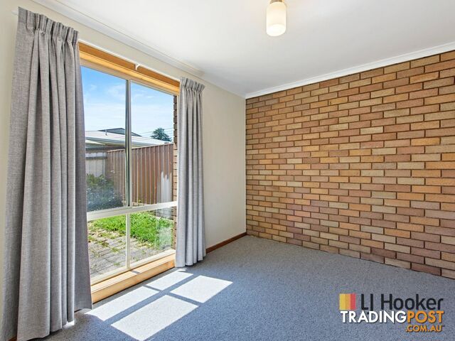 Unit 2/5 Bridge Street WYNYARD TAS 7325