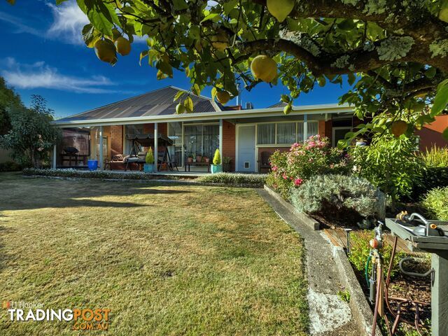 98 Inglis Street WYNYARD TAS 7325