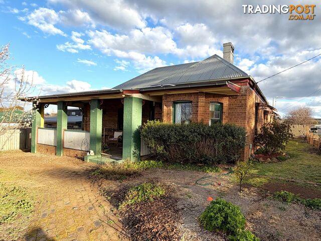 145 Lang Street GLEN INNES NSW 2370
