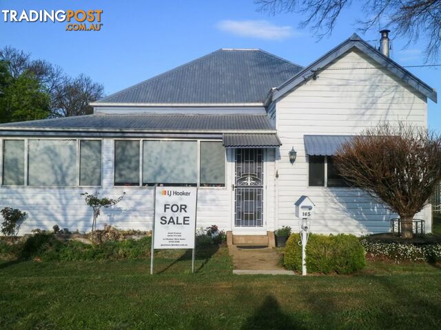 165 Lambeth Street GLEN INNES NSW 2370