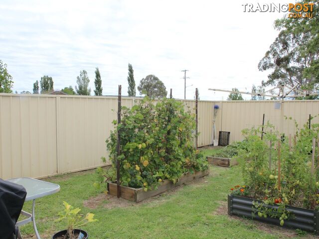 2/73 Abbott Street GLEN INNES NSW 2370