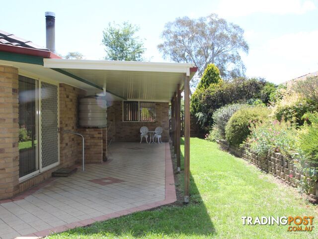 1 Cramsie Crescent GLEN INNES NSW 2370