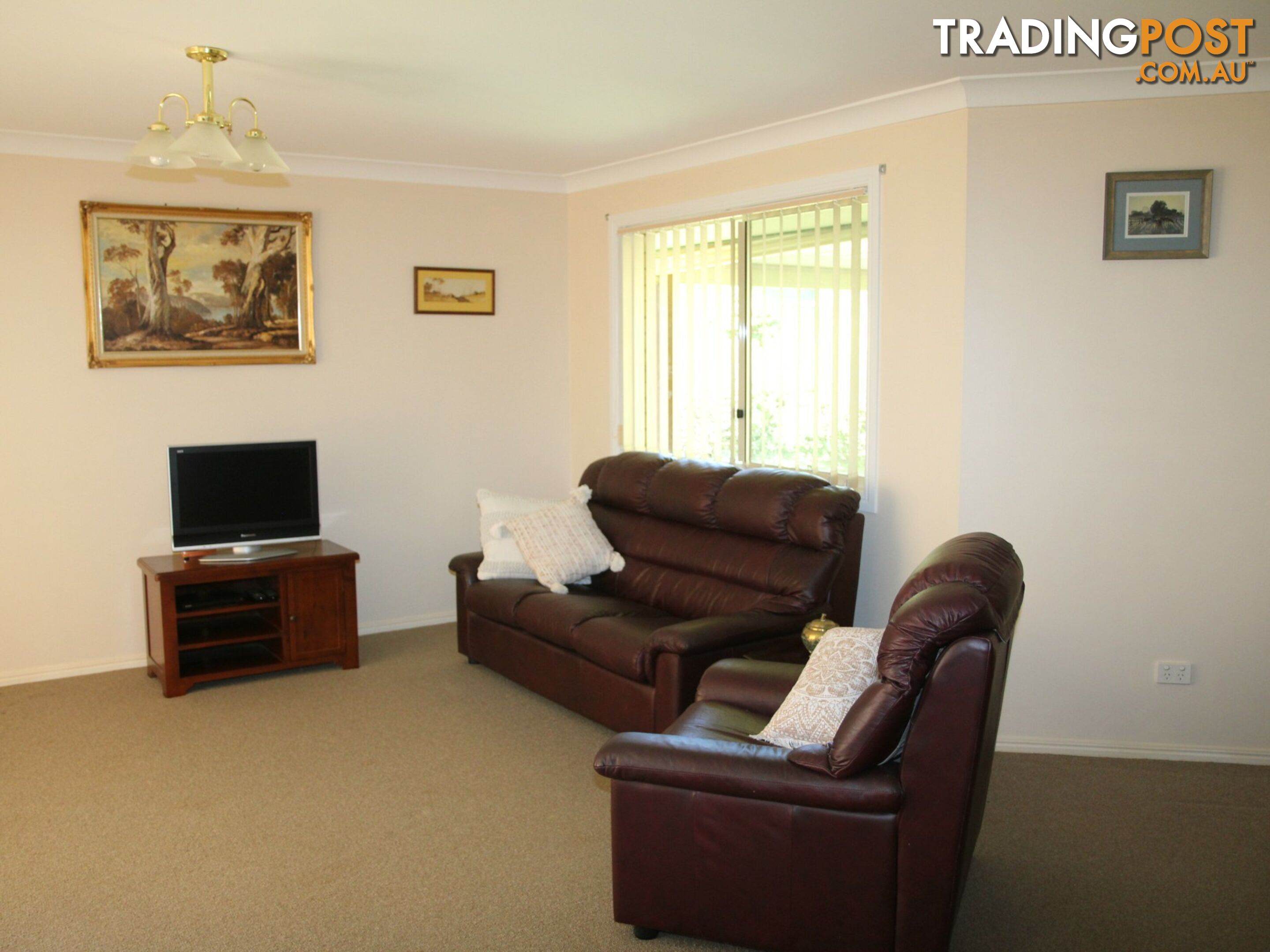 1 Cramsie Crescent GLEN INNES NSW 2370