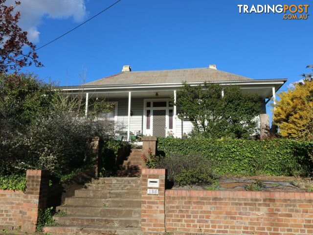 Unit 2/125 Church Street GLEN INNES NSW 2370