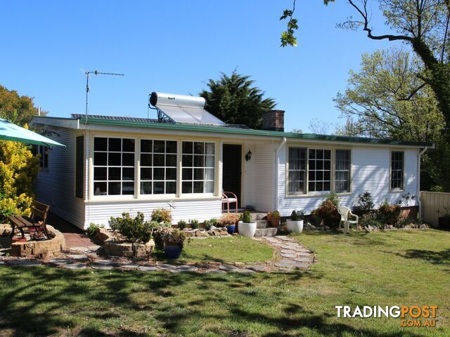 4 Young Street GLEN INNES NSW 2370