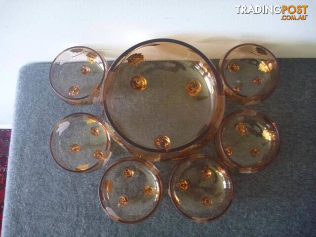 7pc salmon pink and gold bowl set