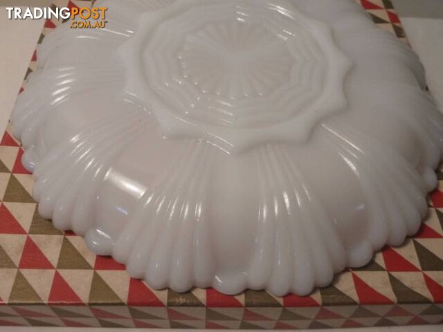 Milk Glass Divided Dish with gold edging - photo 5 of 7