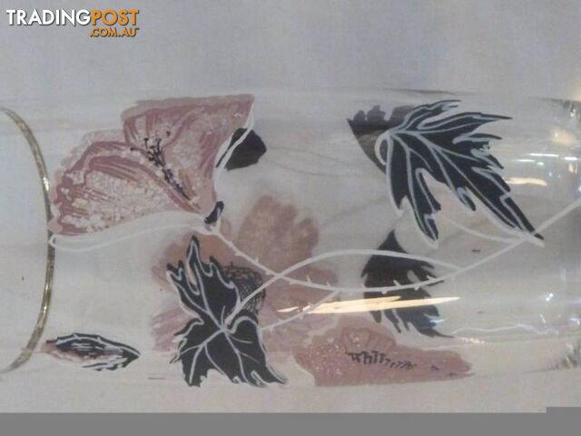 Set of 6 Drinking Tumblers with handpainted? flowers - photo 3 of 5