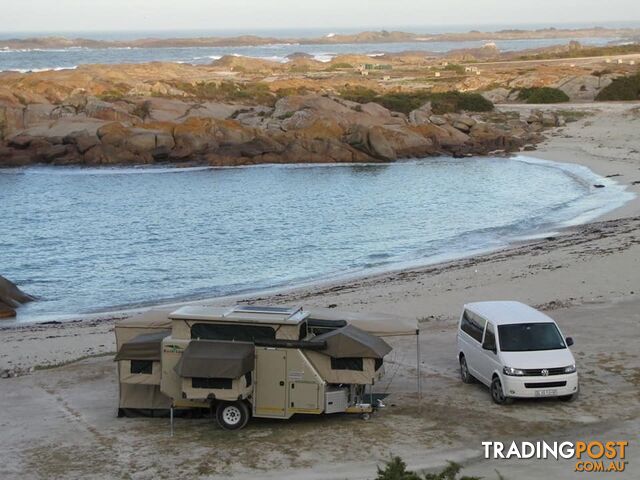 Bush Lapa BADGER 6 Caravan - photo 2 of 7