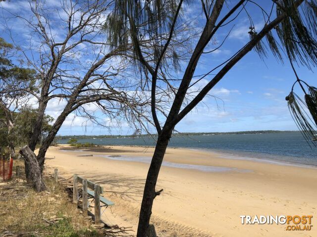 36 VICTORIA PARADE SOUTH COOCHIEMUDLO ISLAND QLD 4184