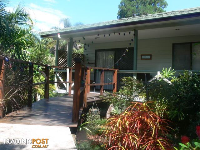 11 Carefree Street COOCHIEMUDLO ISLAND QLD 4184