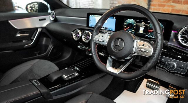 2022 MERCEDES-BENZ A-CLASS A180 HATCH - photo 2 of 27