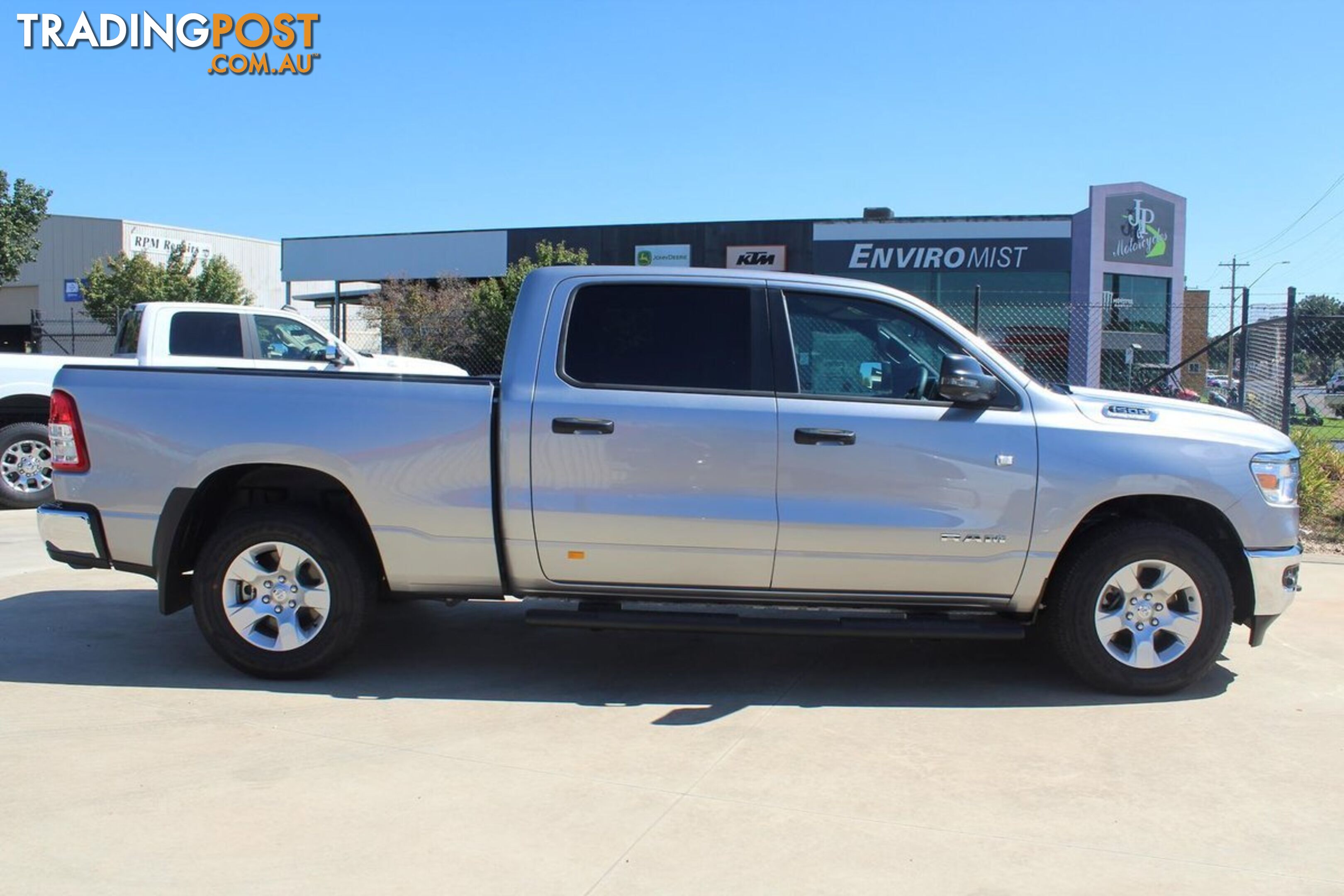 2023 RAM 1500 BIG HORN DT MY23 4X4 DUAL RANGE DUAL CAB LONG WHEELBASE UTILITY