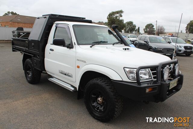 2006 NISSAN PATROL ST GU II 4X4 DUAL RANGE SINGLE CAB CAB CHASSIS