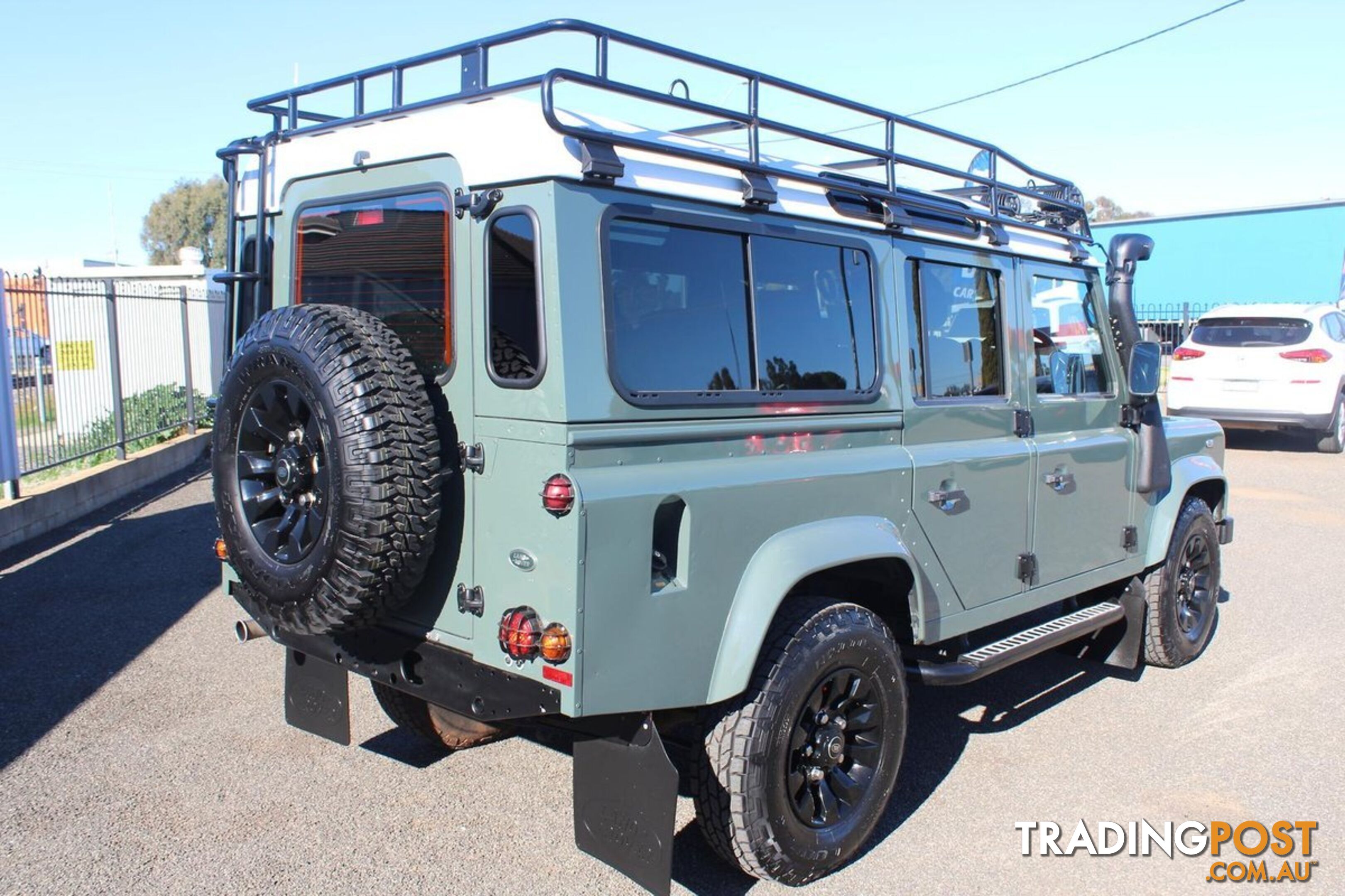 2015 LAND ROVER DEFENDER  110 MY15 4X4 DUAL RANGE SUV