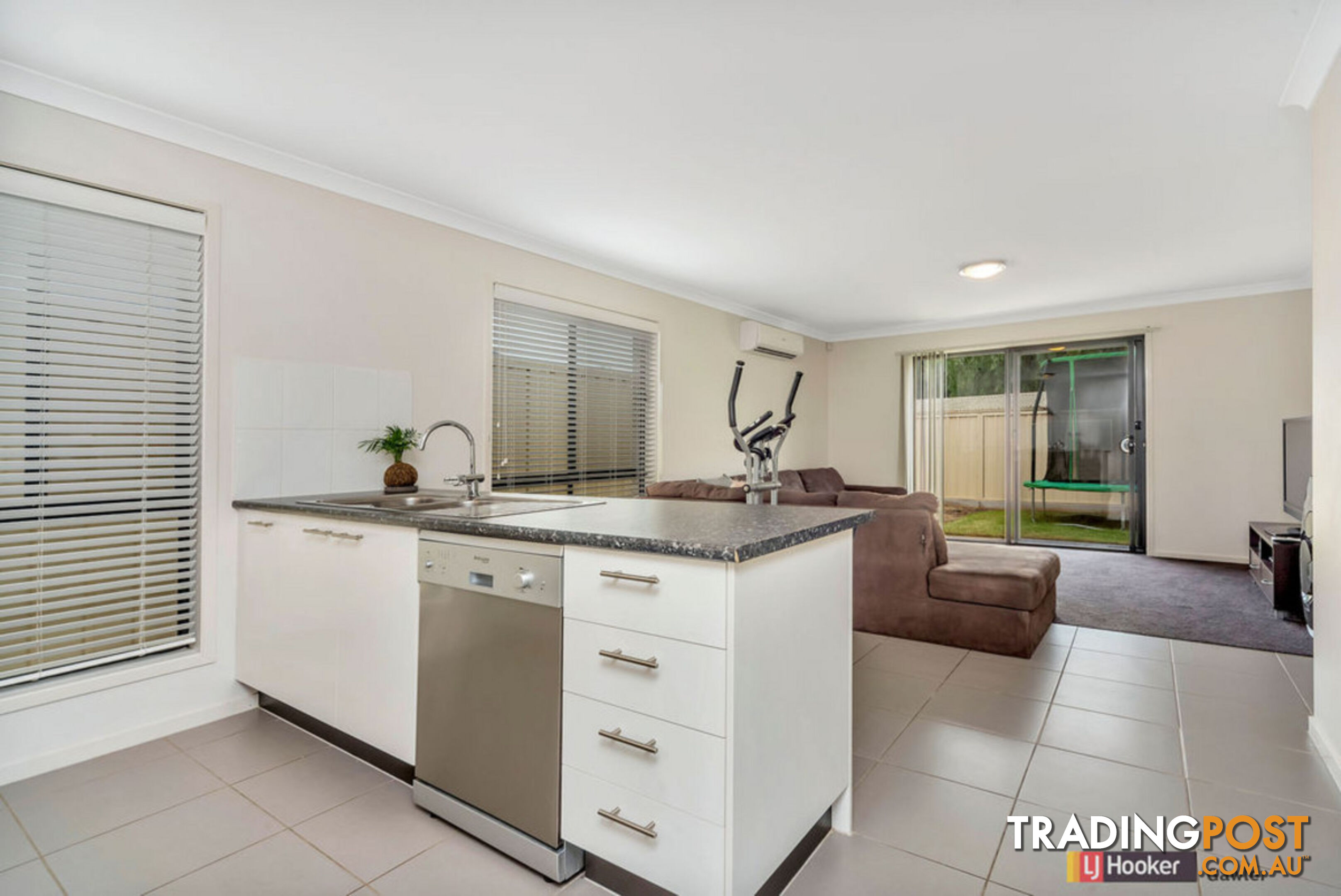 10 Biarritz Street MUNNO PARA WEST SA 5115