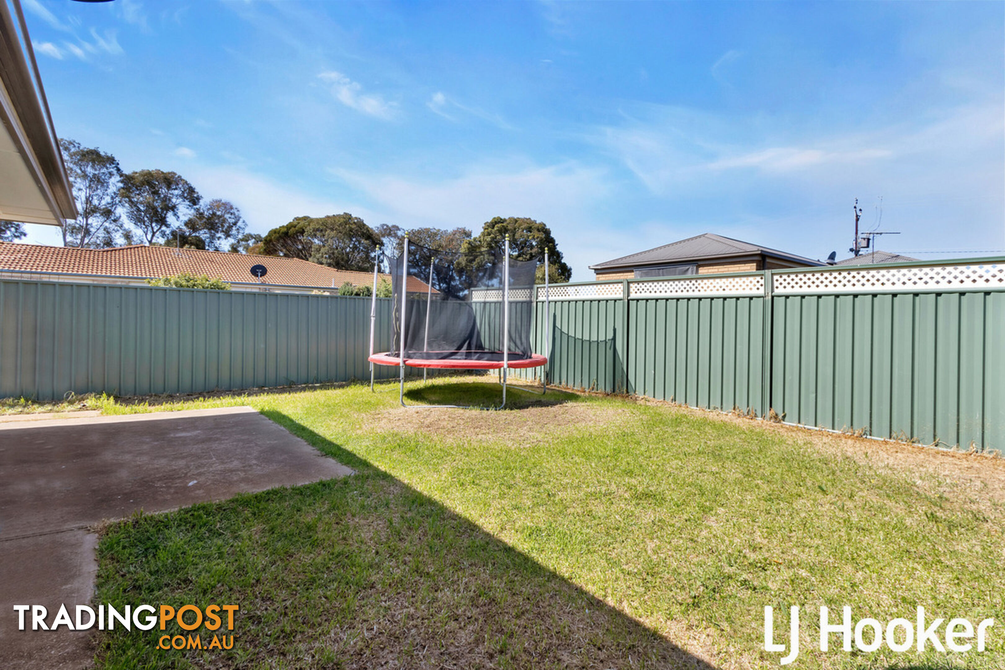 24 Tangarine Court MUNNO PARA WEST SA 5115