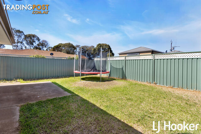 24 Tangarine Court MUNNO PARA WEST SA 5115