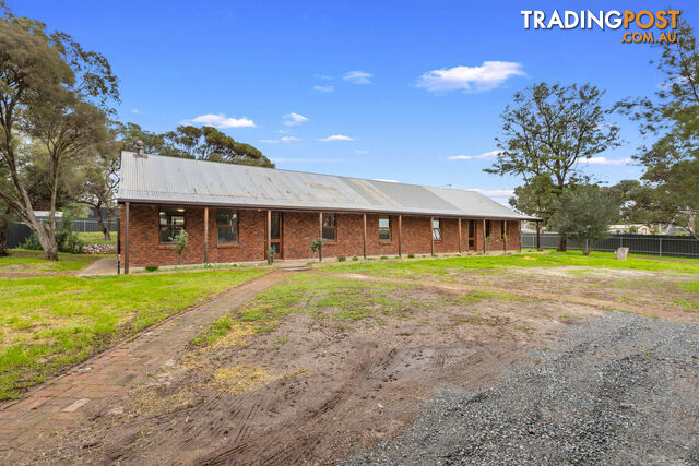 2b Sunnydale Avenue GAWLER EAST SA 5118 - photo 2 of 21
