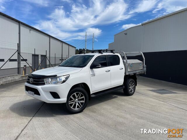 2017 TOYOTA HILUX SR(4X4) GUN126R DUAL C/CHAS