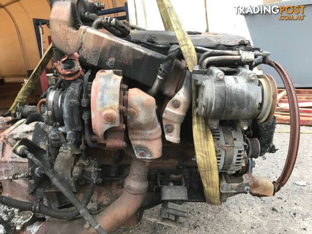 4HK1 Isuzu Engine diesel motor 2013 from burnt truck