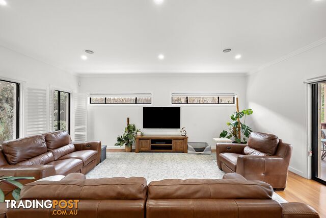 13 Auburn Street AMAROO ACT 2914 - photo 4 of 24