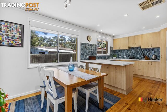 8 Brooke Place WANNIASSA ACT 2903 - photo 3 of 14