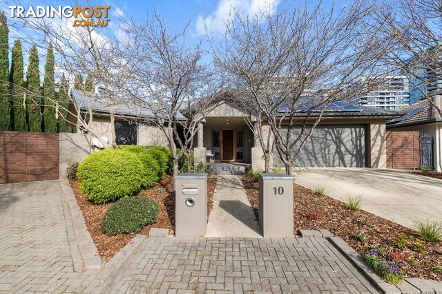10 Wunderlich Street GUNGAHLIN ACT 2912