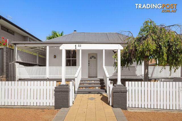 1/23 Mckeahnie Street CRESTWOOD NSW 2620
