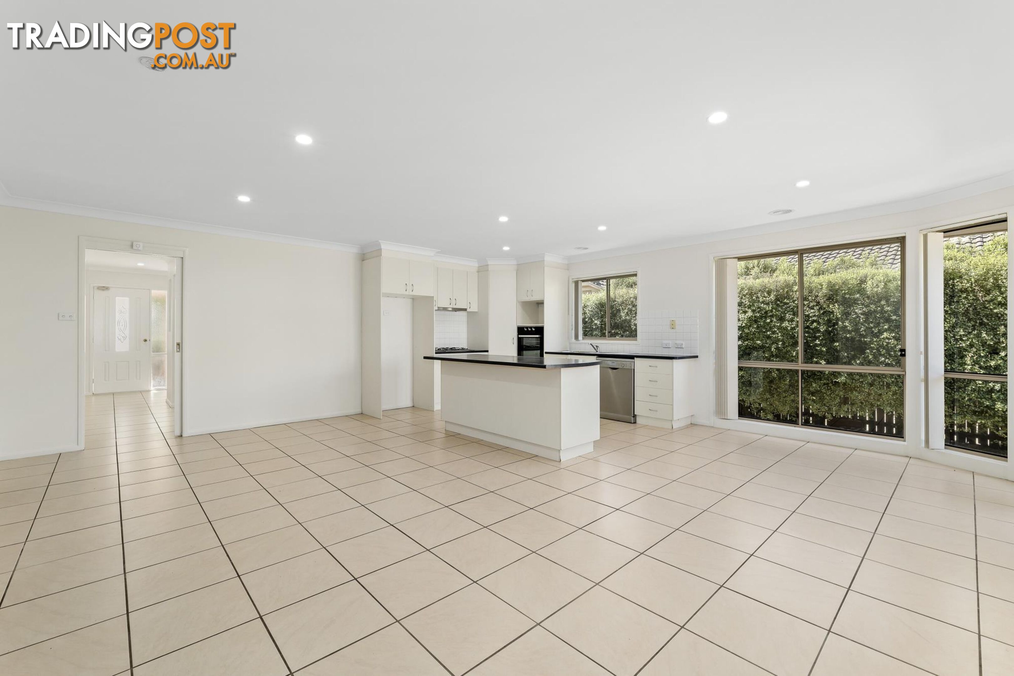 28 Elliman Street GUNGAHLIN ACT 2912