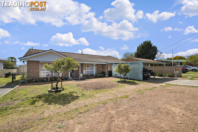 4 Castor Street YASS NSW 2582