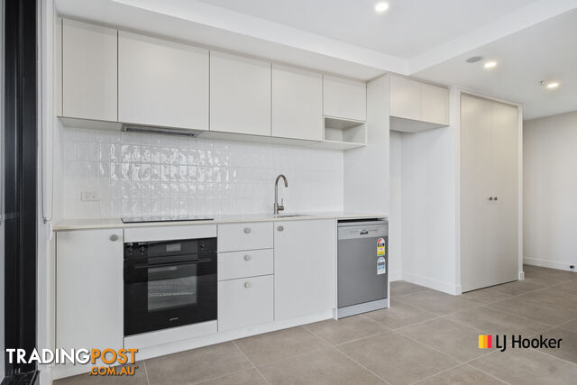 2102/2 Furzer Street PHILLIP ACT 2606