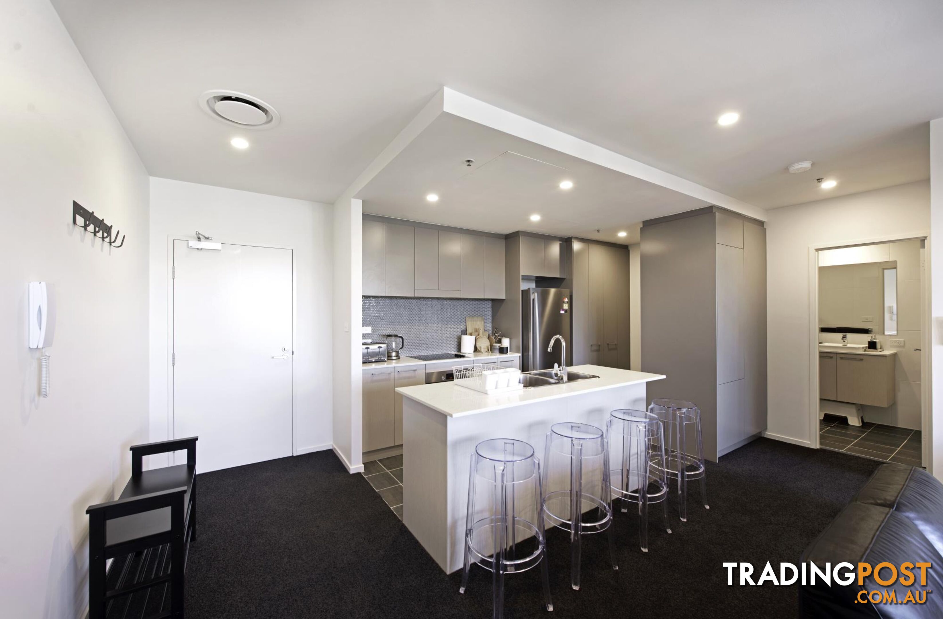 98/7 Irving Street PHILLIP ACT 2606