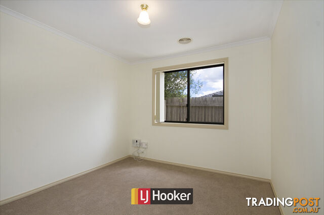 12 John Winter Street GUNGAHLIN ACT 2912