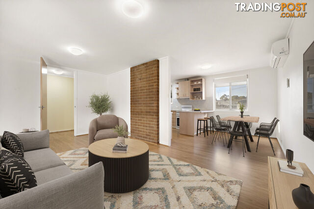 28 Lindrum Crescent HOLT ACT 2615 - photo 2 of 4