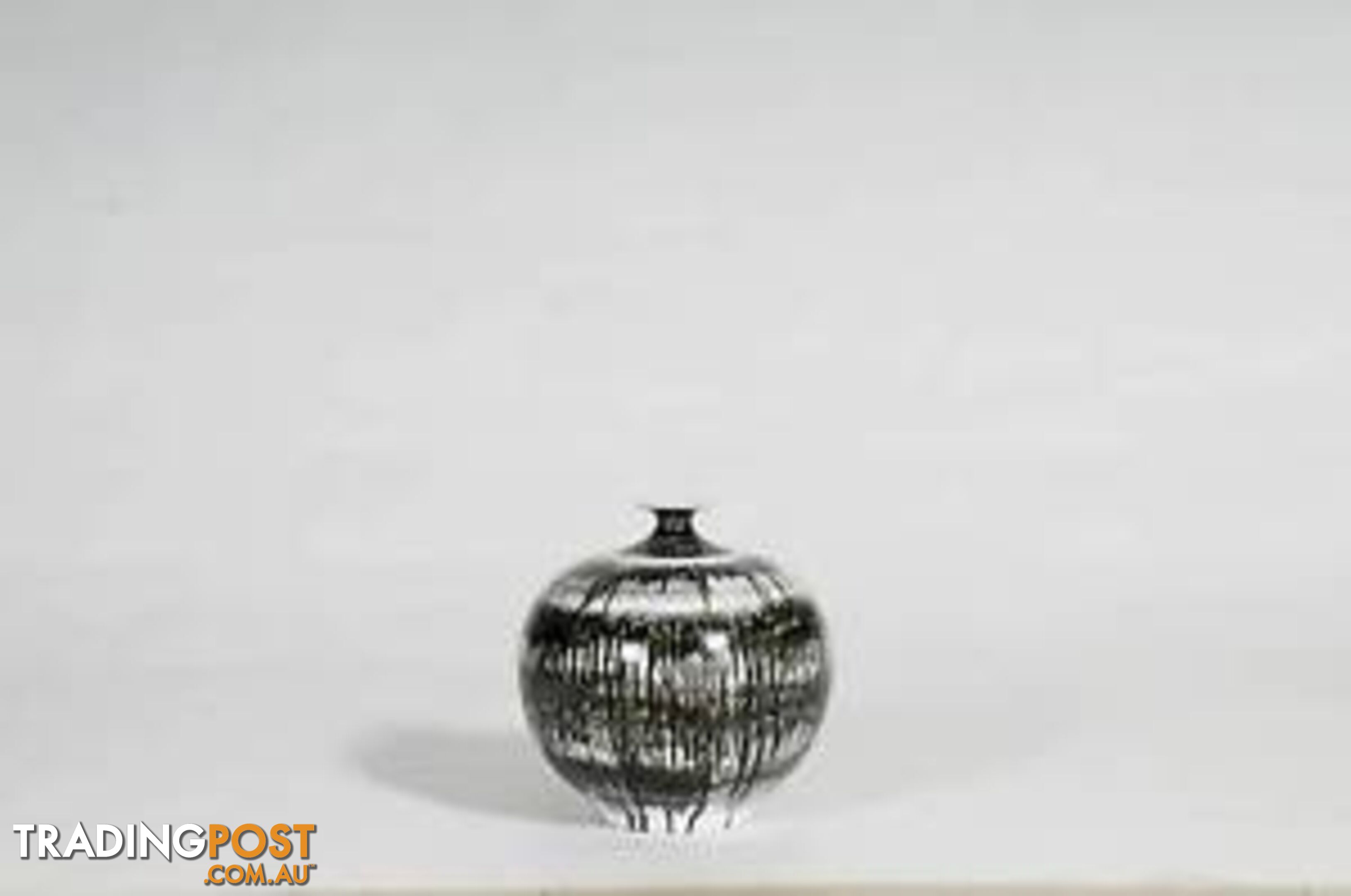 Handpainted-Black And White Vase, Drip Painting