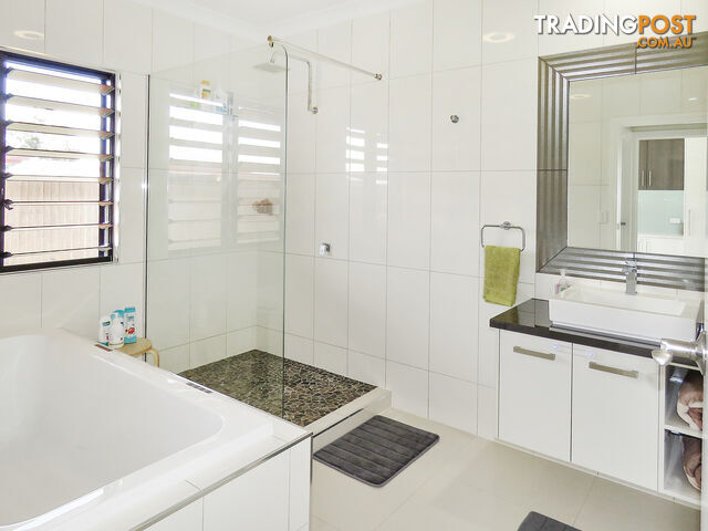 6 Ada Place Bowen QLD 4805