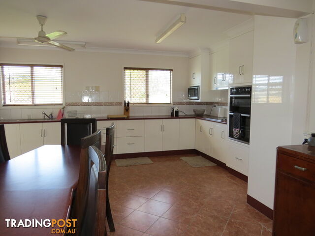 98 Gregory Street Bowen QLD 4805