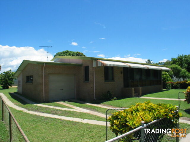 11 Golf Links Road Bowen QLD 4805